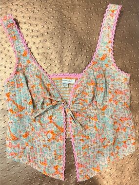 NWOT American Eagle Floral Tie-Front Tank Top with Pink Trim